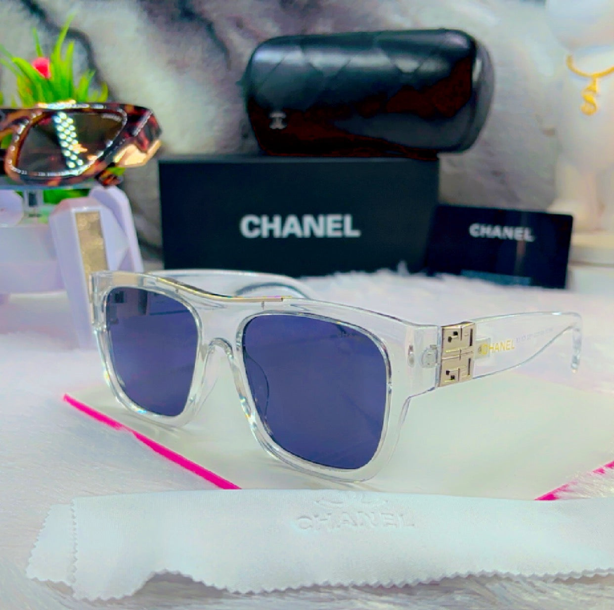 CHANEL SUNGLASSES ARTICLE -14