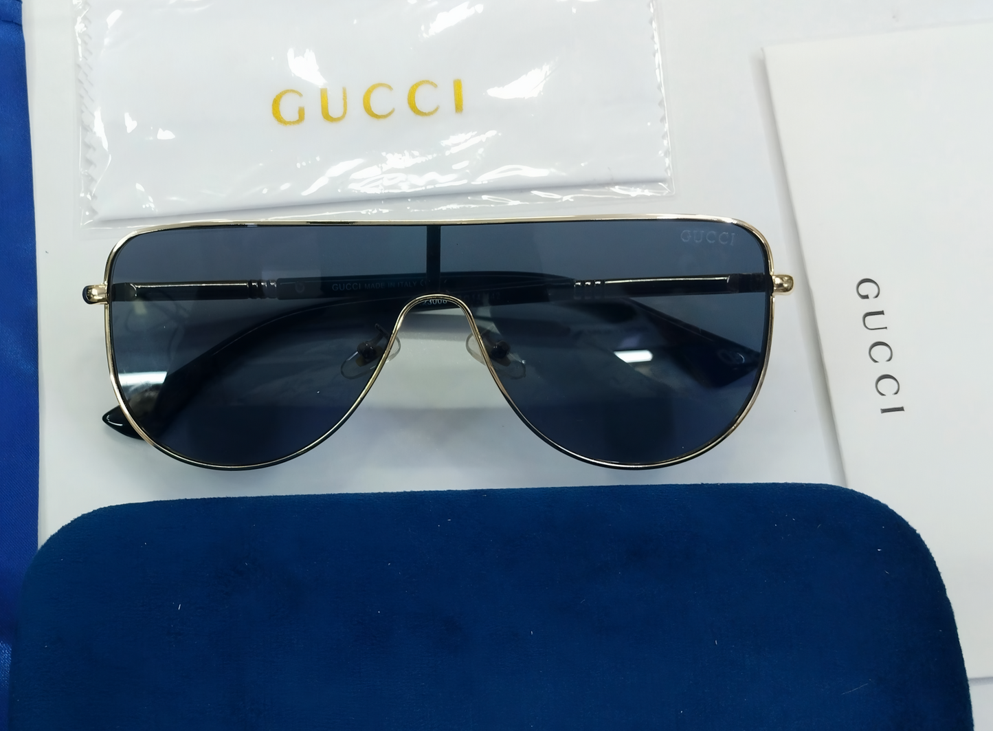 GUCCI SUNGLASSES ARTICLE -17