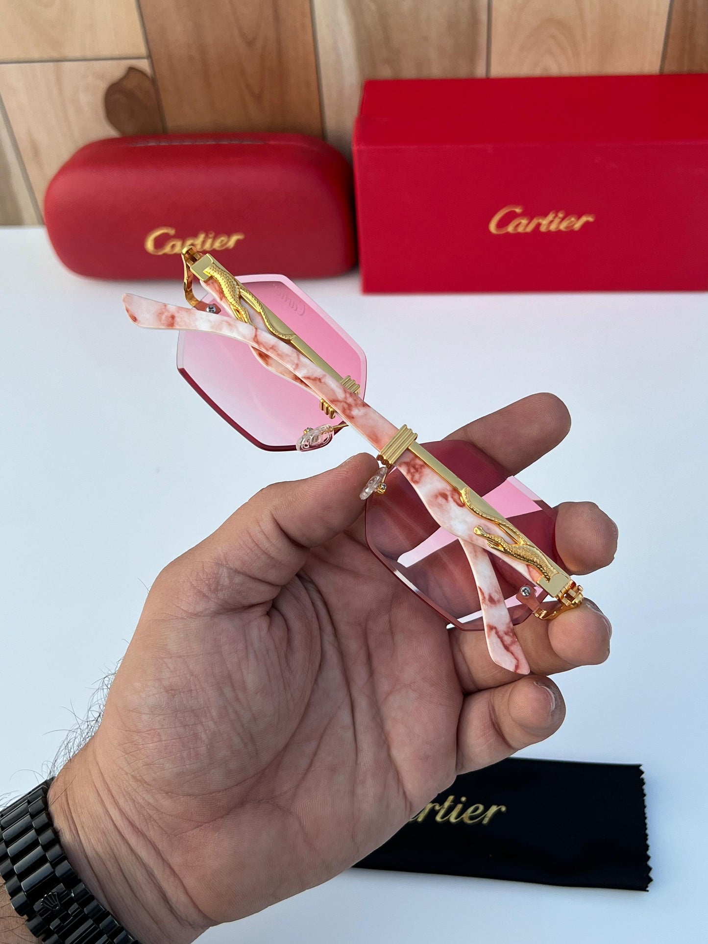 CARTIER SUNGLASSES ARTICLE -28